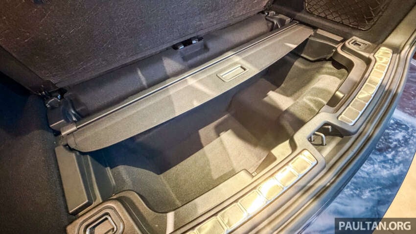 Volvo EX90 6 Seater coming to Malaysia in 2026? Electric SUV with captain seats to take on China MPVs 1984319