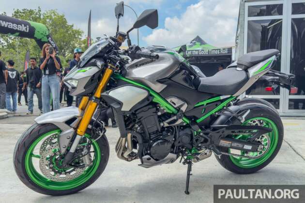 Kawasaki Z900 2025 dilancarkan di Malaysia – harga dari RM48k, versi SE dapat Brembo, suspensi Ohlins