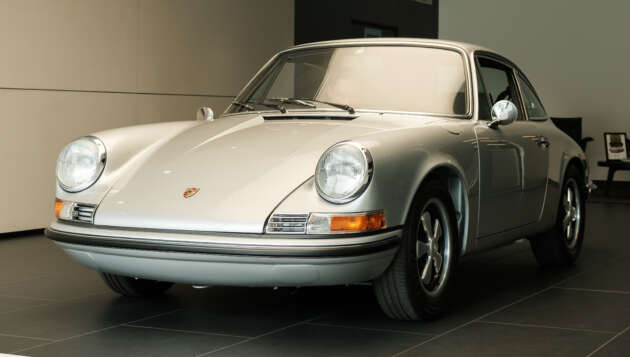 Porsche Center Johor Bahru lengkapkan projek restorasi klasik pertama – sebuah Porsche 911 T