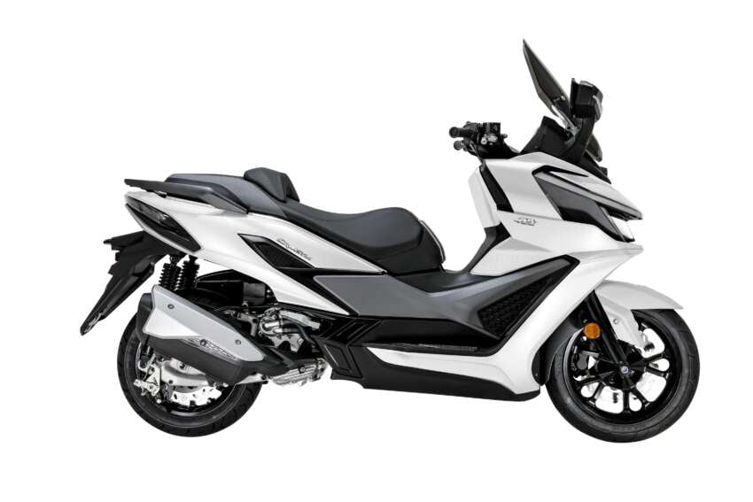 SYM Cruisym 400i dilancar di Malaysia – RM27,888 1977533