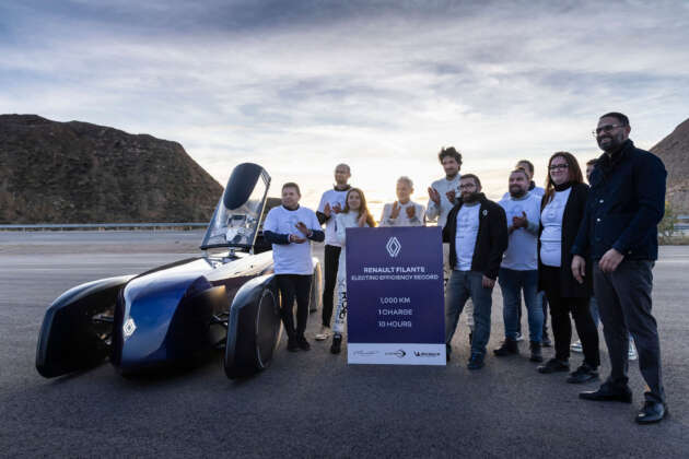 Renault Filante Record EV concept drives 1,008 km on single charge of 87 kWh battery, averaging 108 km/h