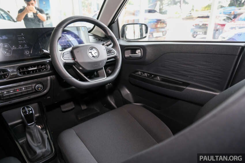 Proton Saga MC3 Standard 2026 – galeri penuh varian paling murah; enjin 1.5L 120 PS/150 Nm, 4AT, RM38k 2007989