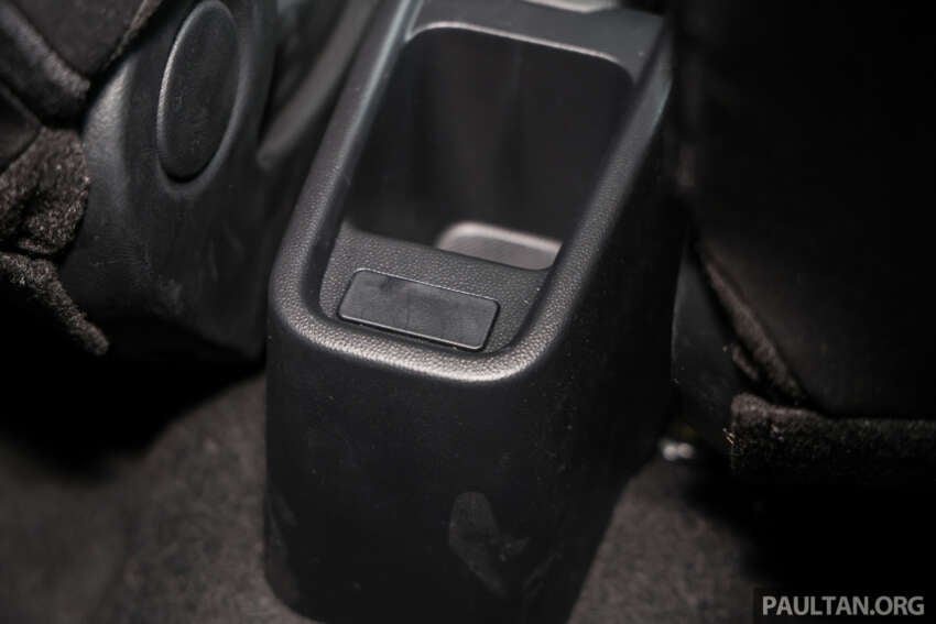 Proton Saga MC3 Standard 2026 – galeri penuh varian paling murah; enjin 1.5L 120 PS/150 Nm, 4AT, RM38k 2008015