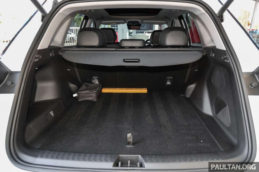 Proton eMas 7 PHEV open for booking – 3 variants, 2 battery choices, up to 996 km WLTP, RM110k-130k est 2020063