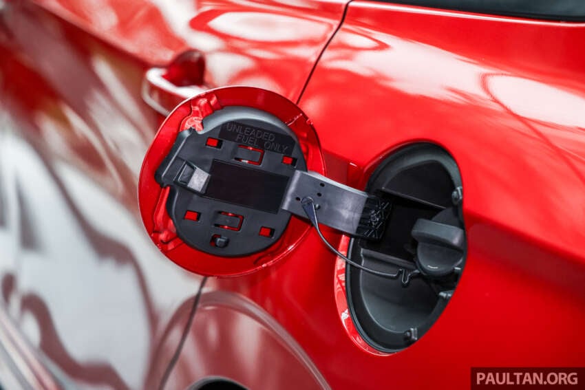 Toyota Vios Hibrid dilancar di Malaysia – 111 PS, 27.8km/l; HEV dan GR Sport; RM103,900-RM109,900 2032814