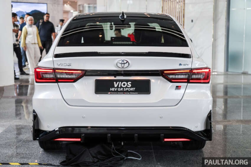 Toyota Vios Hybrid in Malaysia – 111 PS, 27.8 km/l, CKD battery, HEV and GR Sport, RM104k to RM110k 2033234