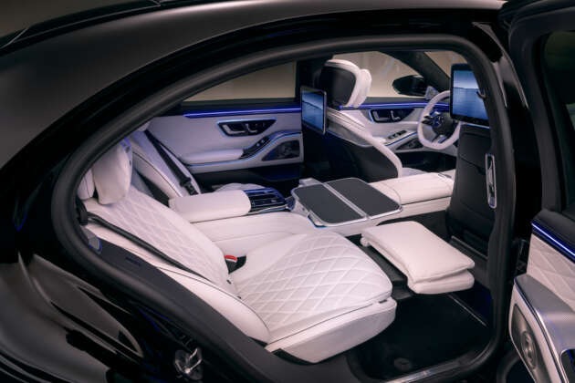 Mercedes-Benz S-Class W223 facelift 2026 didedah – enjin V8 baru, MBUX Superscreen, suspensi pintar