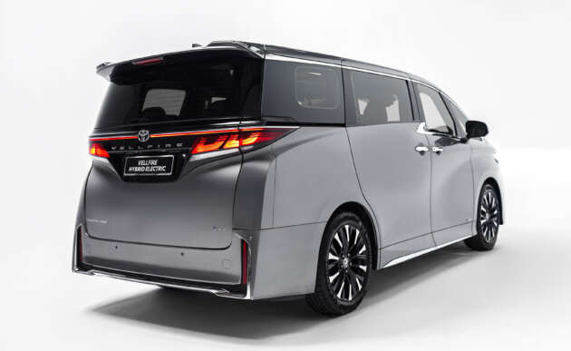 Toyota Vellfire Hybrid dilancar di Malaysia – RM550k, 250 PS, kelengkapan seperti Alphard Exec Lounge