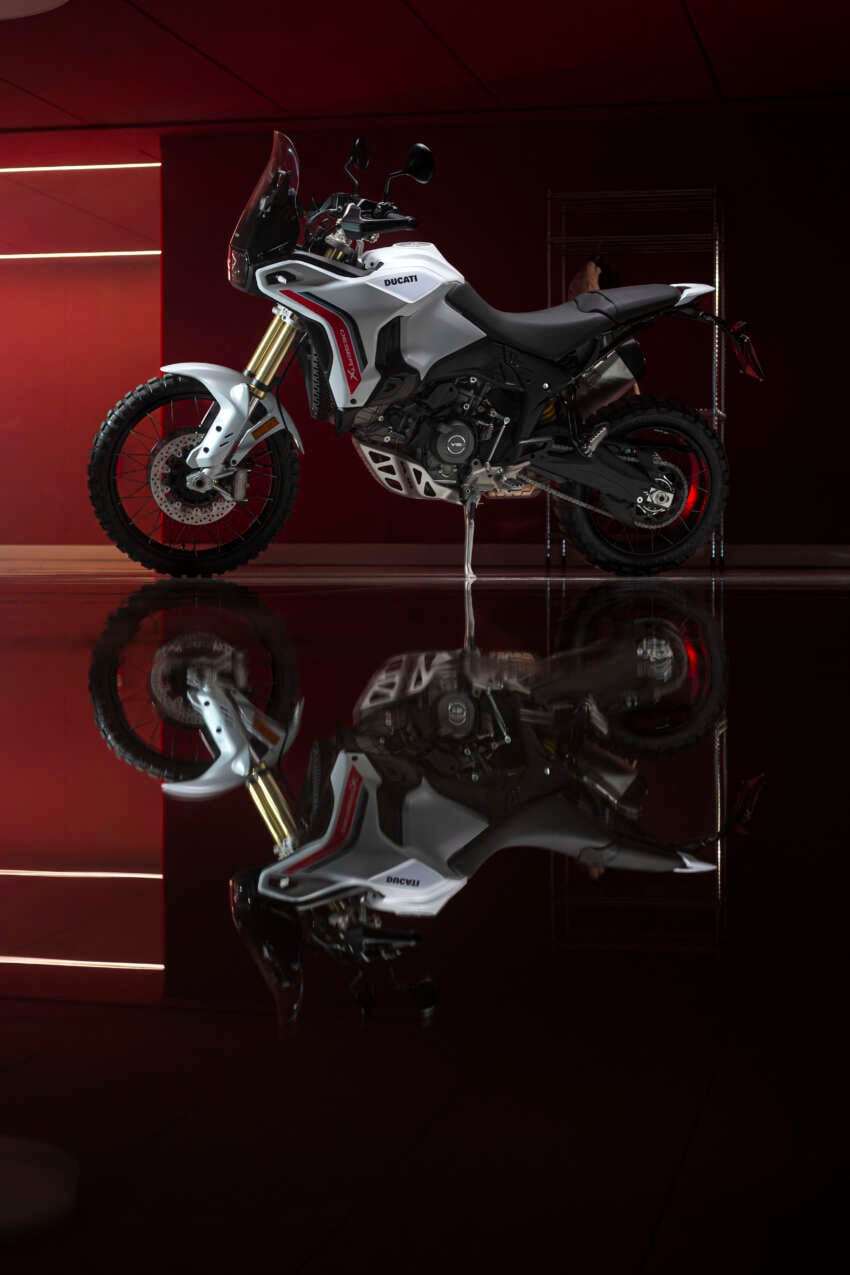 2026 Ducati DesertX updated, new chassis, TFT screen 2044528