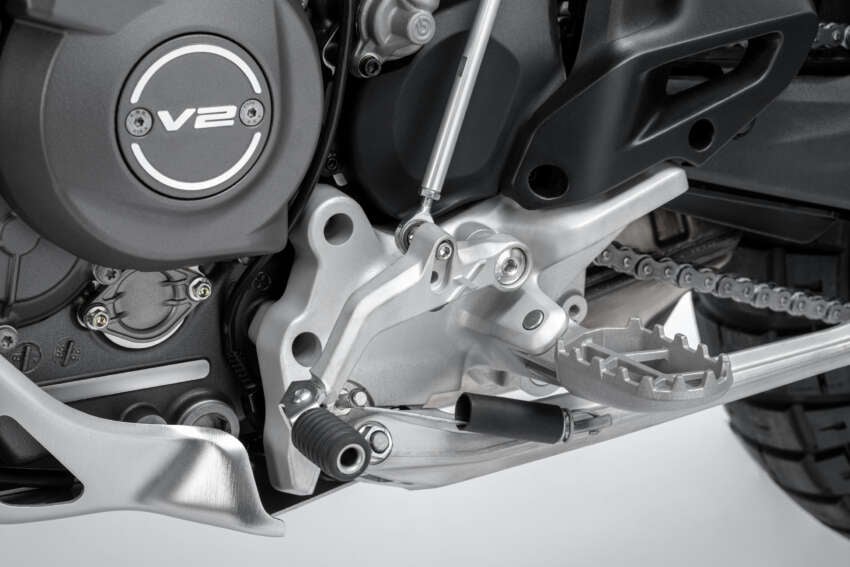 2026 Ducati DesertX updated, new chassis, TFT screen 2044585