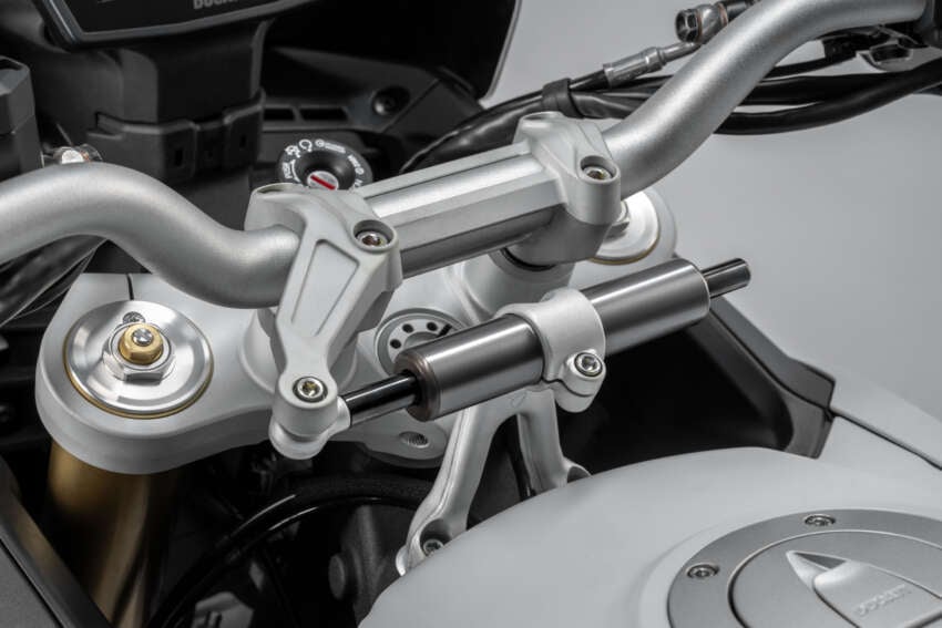 2026 Ducati DesertX updated, new chassis, TFT screen 2044588