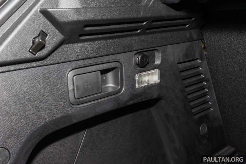 2026 Peugeot 3008 in Malaysia: still 2nd gen but with new logo and wheels, no AEB, RM31k rebate, RM139k 2044802