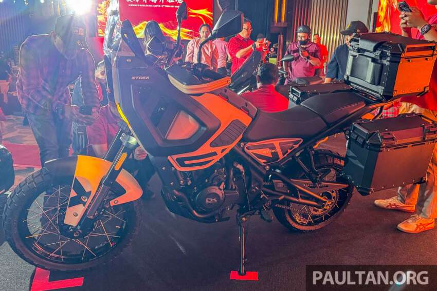 Brixton Crossfire Storr 500 dilancarkan untuk pasaran Malaysia – dua silinder 486 cc, RM30k termasuk beg 2035477