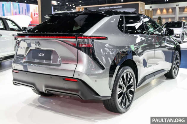 2026 Toyota bZ4X facelift in Bangkok – two variants, up to 525 km WLTP; from RM185k in Thailand
