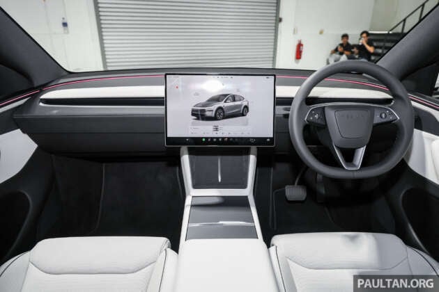 Tesla Model Y L launched in Malaysia – stretched 6-seater, 681 km WLTP, adaptive sus, from RM260k est