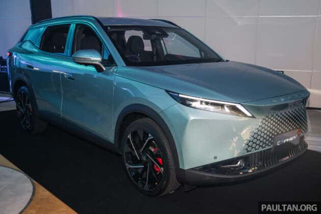 Omoda C7 PHEV, MY-spec C7 to make their first public appearance in Malaysia at KL Fashion Week, Aug 3-9