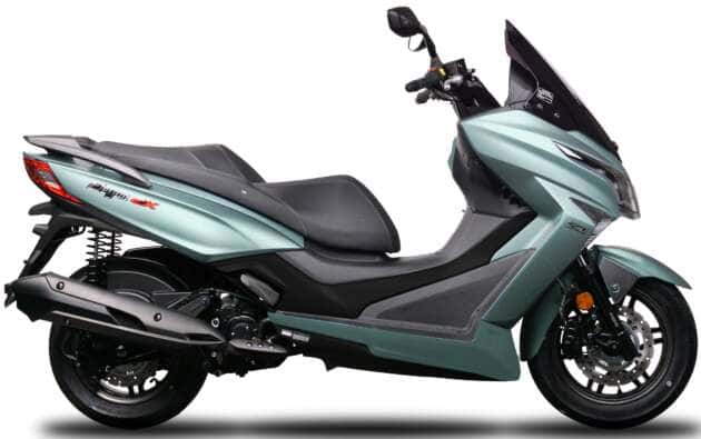 2026 Modenas Elegan EX 250 new colours for Malaysia, RM17,780, free Givi topbox worth RM500