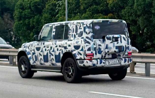 iCaur V25 spotted testing in Malaysia – a longer V23, range-extended REEV with ICE power, coming soon?