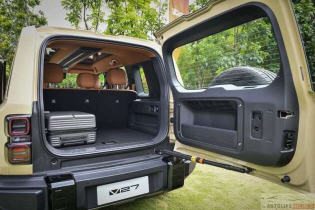 iCaur V27 previewed in Thailand – REEV, up to 455 PS, 150 km NEDC EV, 1,000 km total; in Malaysia this year?