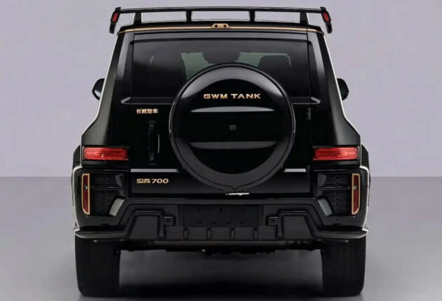 GWM Tank 700 LWB six-seater seen in China MIIT filing; 150 mm longer wheelbase, second-row captain seats