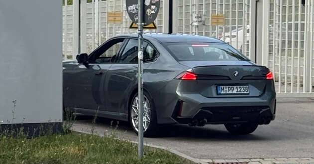 2027 BMW M350 xDrive spied without any camouflage before debut – G50 generation looks similar to NA0 i3 EV