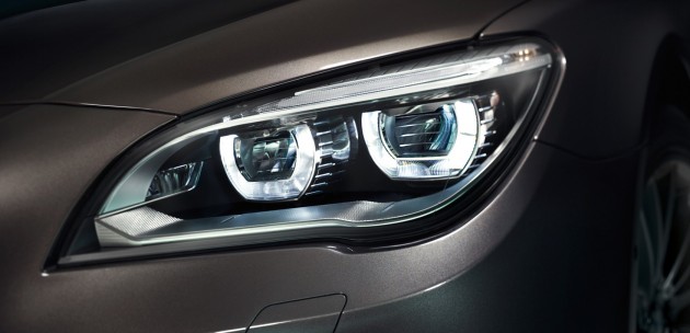 2012 BMW 7-Series LCI gets updated inside and out
