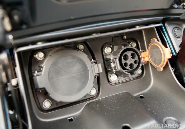 Nissan Leaf Test Drive Review: six weeks with an EV