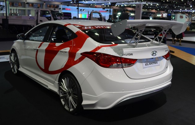 Thai Motor Expo – Hyundai Elantra gives you wings!