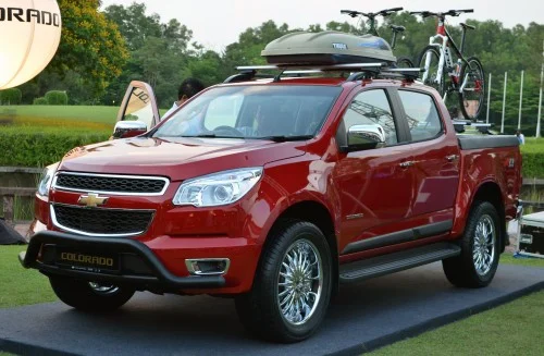DSC_0141b Chevrolet Colorado launched – 2.5L and 2.8L from RM90k