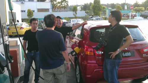 IMAG0160 SUV shootout: Mitsubishi ASX vs Nissan X-Trail vs Honda CR-V vs Hyundai Tucson vs Peugeot 3008!