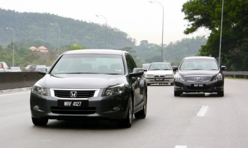 The Japanese D-segment trinity shootout: Honda Accord vs Nissan Teana vs Toyota Camry