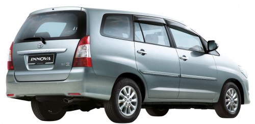 2011 Toyota Innova gets updated looks in Malaysia