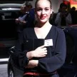 Paris 2012 – and now, the belles jeunes filles!