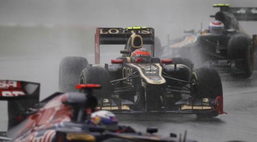 Lotus F1 Team: Kimi secures 5th, Romain gets another DNF