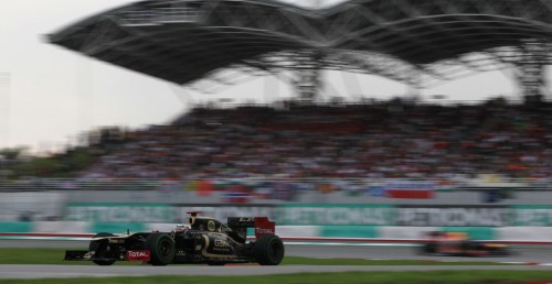 Lotus F1 Team: Kimi secures 5th, Romain gets another DNF