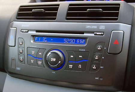 perodua alza radio