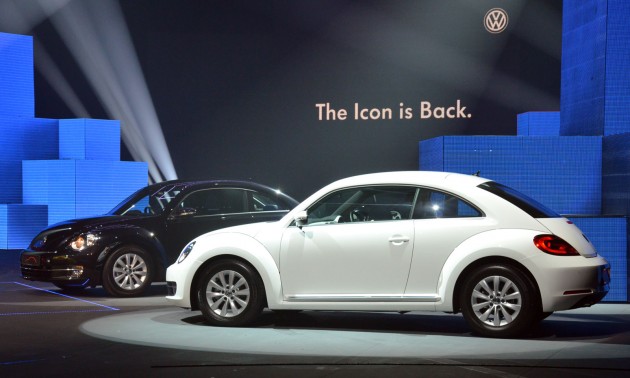 beetle-side Volkswagen Beetle officially launched at Das Auto Show 2012 – 1.2 TSI with DSG, RM139,888