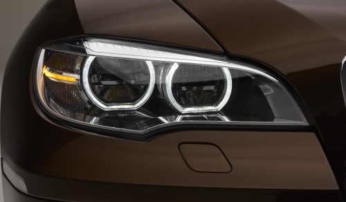 E71 BMW X6 gets its mid-cycle facelift for 2012!