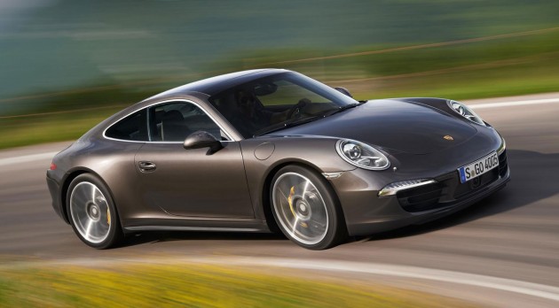 Porsche 911 range welcomes AWD Carrera 4 and 4S