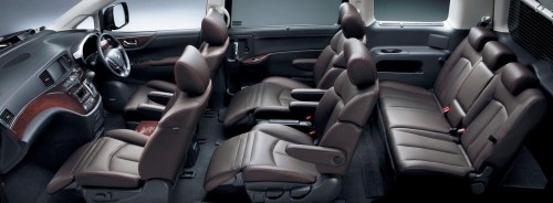 Nissan Elgrand 3.5 V6 – ETCM officially launches the E52