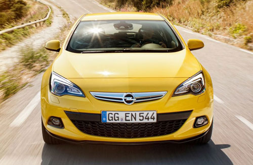 Opel Astra GTC revealed ahead of Frankfurt premiere