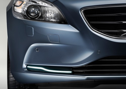 volvo-v40 043 Volvo V40 premieres in Geneva, all loaded up