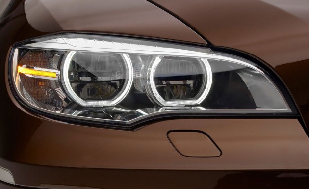 x6-led-light Facelifted BMW X6 xDrive35i rolls in – RM698,800