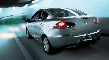 Mazda 2 Sedan