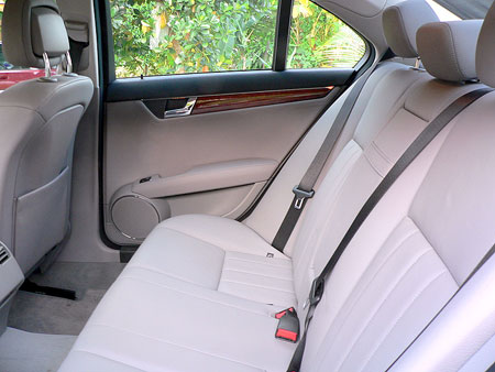 Mercedes-Benz C200K W204