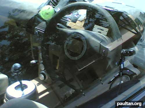 srm_100306_3.jpg