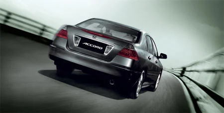 2006accordfacelift12.jpg