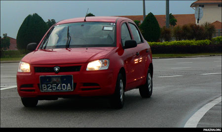 Proton Saga Photo