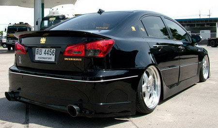 Freak Civic: Honda dreams to be two separate Toyotas!