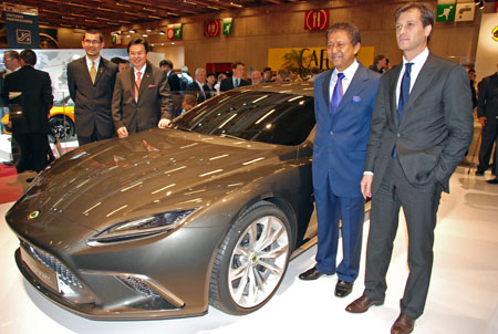 Paris 2010: Live gallery of the fantastic five from Lotus!